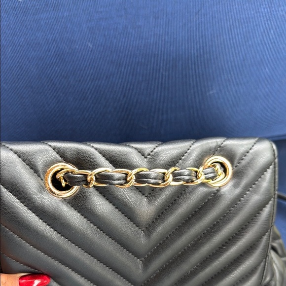 Black Chevron Quilted  Backpack - Picture 2 of 6